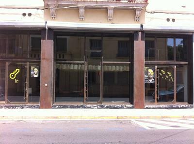 Local d'activités - 180 m²