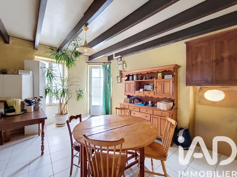 Maison de village - 220 m² - 6 pièces