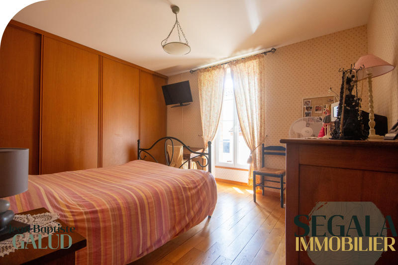 Maison - 173 m² - 6 pièces