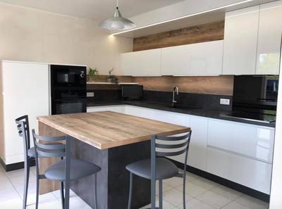 Appartement - 77 m² - 3 pièces