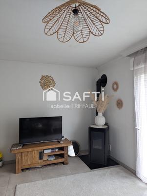 Maison - 80 m² - 4 pièces