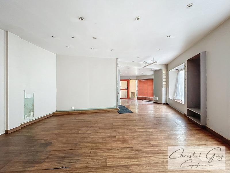 Immeuble - 186 m² - 5 pièces