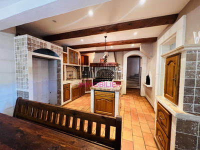 Maison - 175 m² - 6 pièces