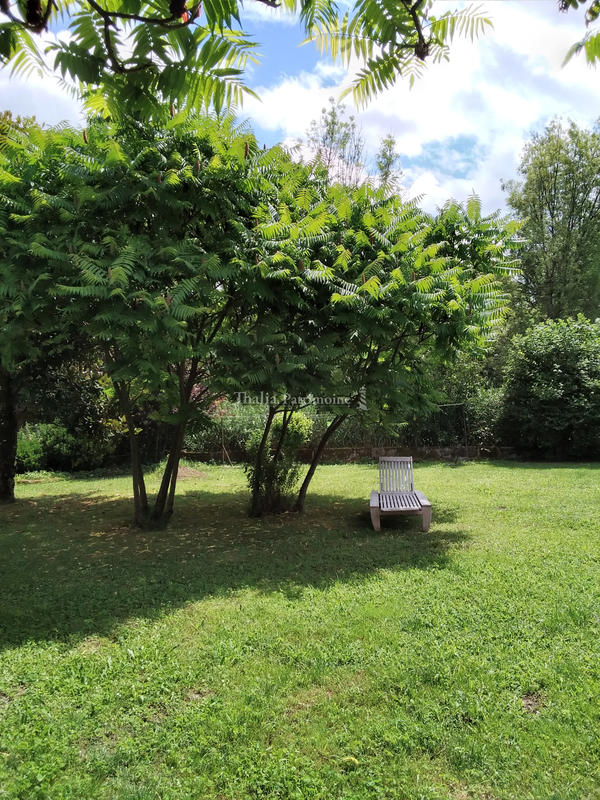 Maison - 195 m² - 8 pièces