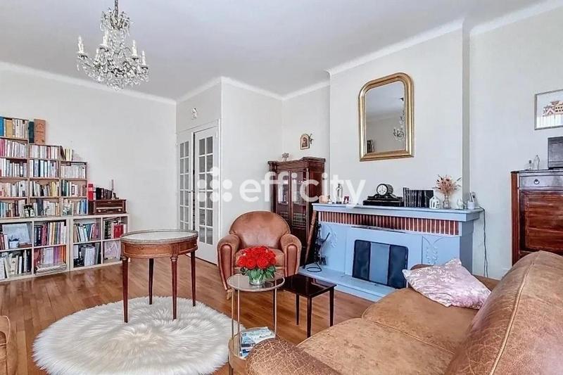 Maison - 173 m² - 7 pièces