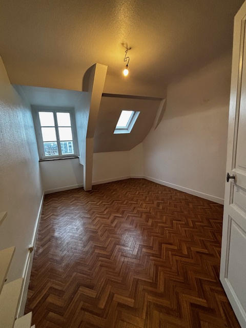 Propriété - 160 m² - 7 pièces