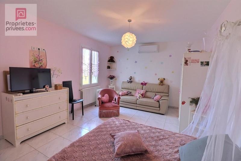 Villa - 174 m² - 7 pièces