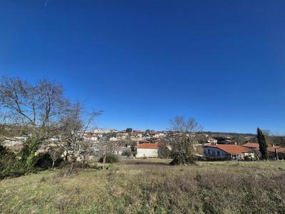 Terrain constructible - 2 280 m²