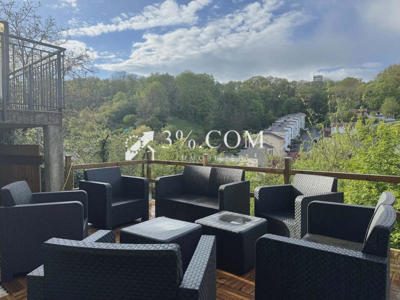 Maison - 110 m² - 6 pièces