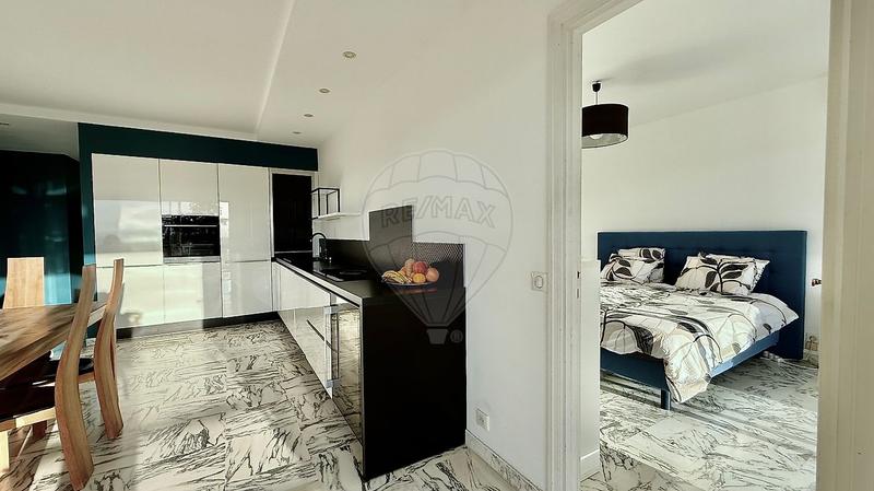 Appartement - 103 m² - 4 pièces