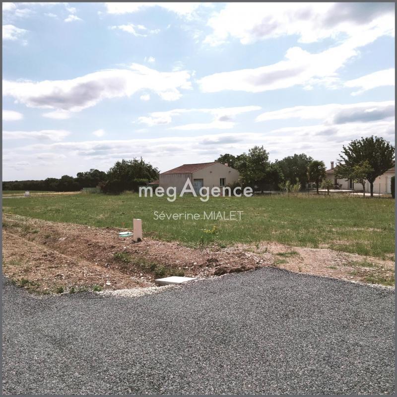 Terrain constructible - 1 160 m²