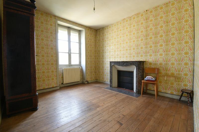 Maison - 74 m² - 6 pièces