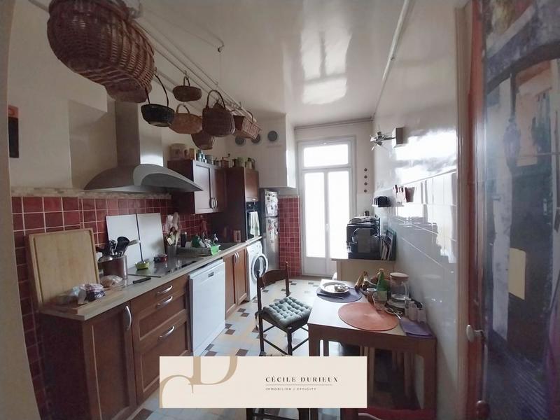 Appartement - 137 m² - 5 pièces