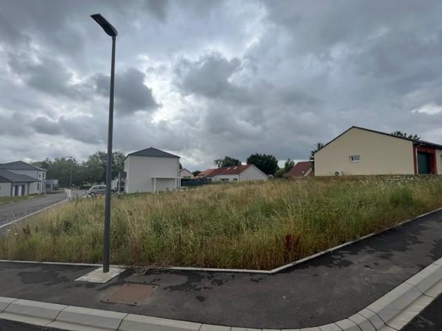 Maison - 93 m² - 5 pièces