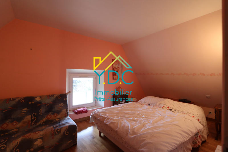 Maison - 204 m² - 12 pièces