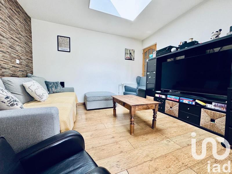 Maison - 104 m² - 5 pièces