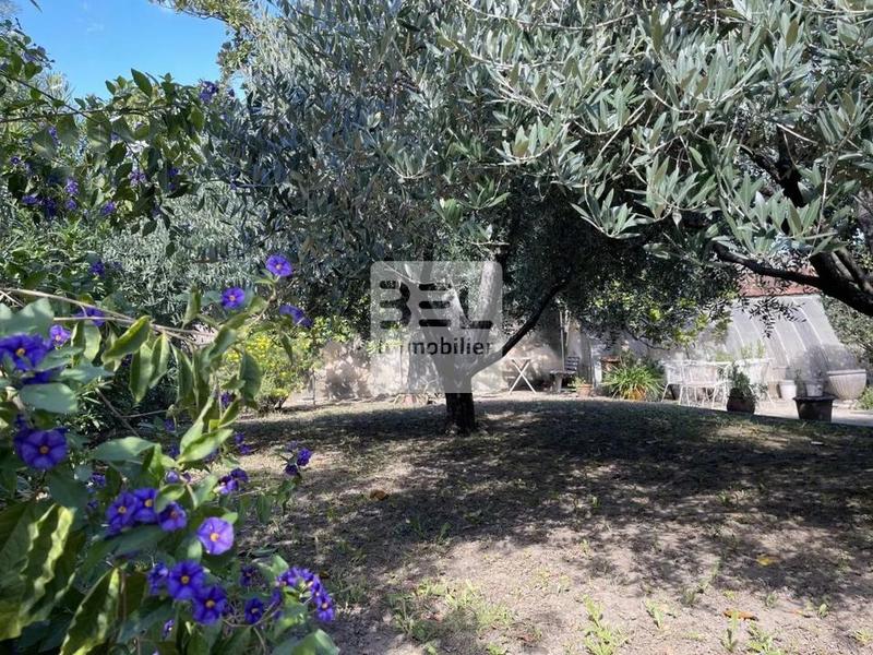 Maison de ville - 235 m² - 7 pièces