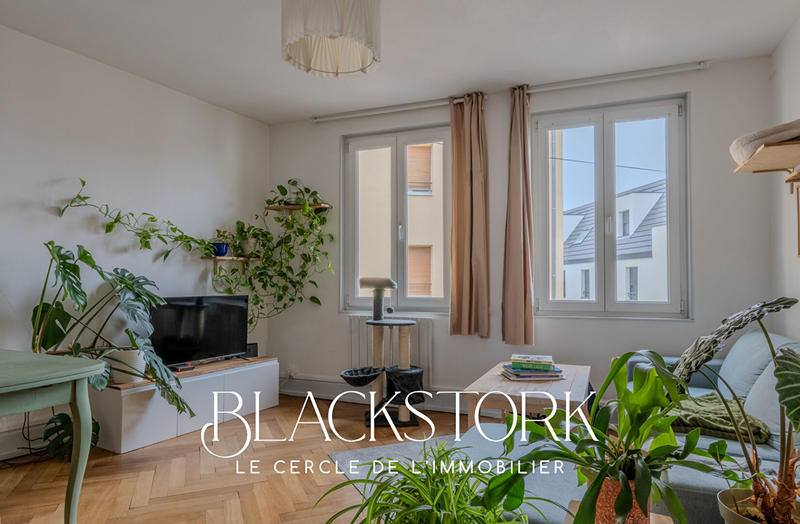 Appartement - 72 m² - 2 pièces