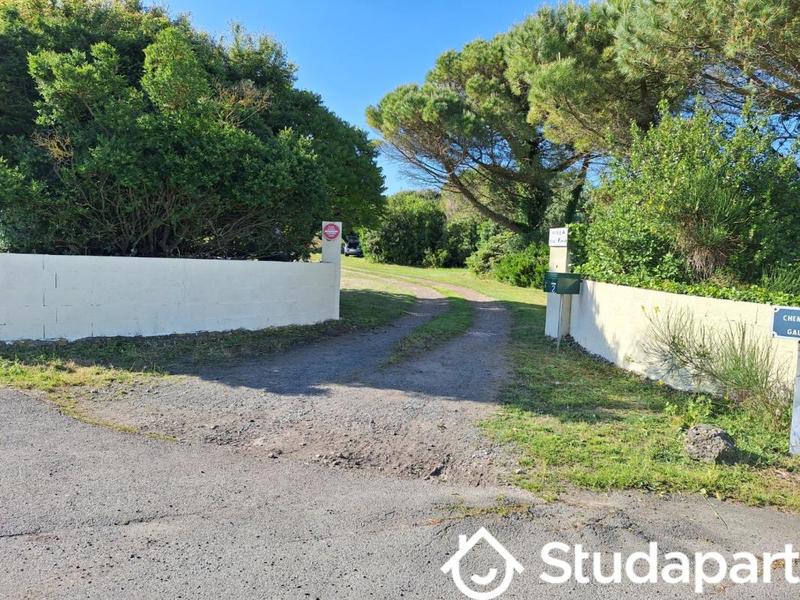 Chambre - 14 m² - 1 pièce