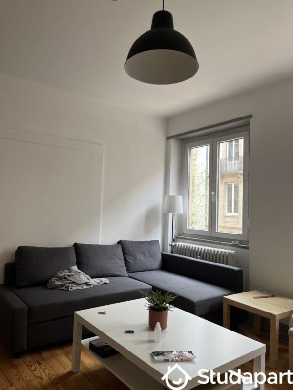 Chambre - 15 m² - 1 pièce