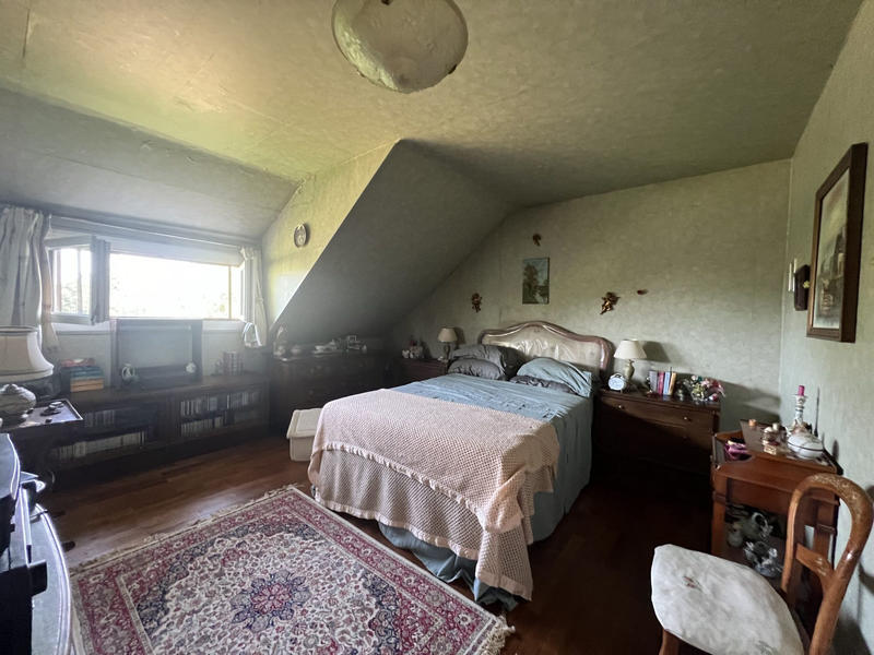 Maison - 212 m² - 7 pièces