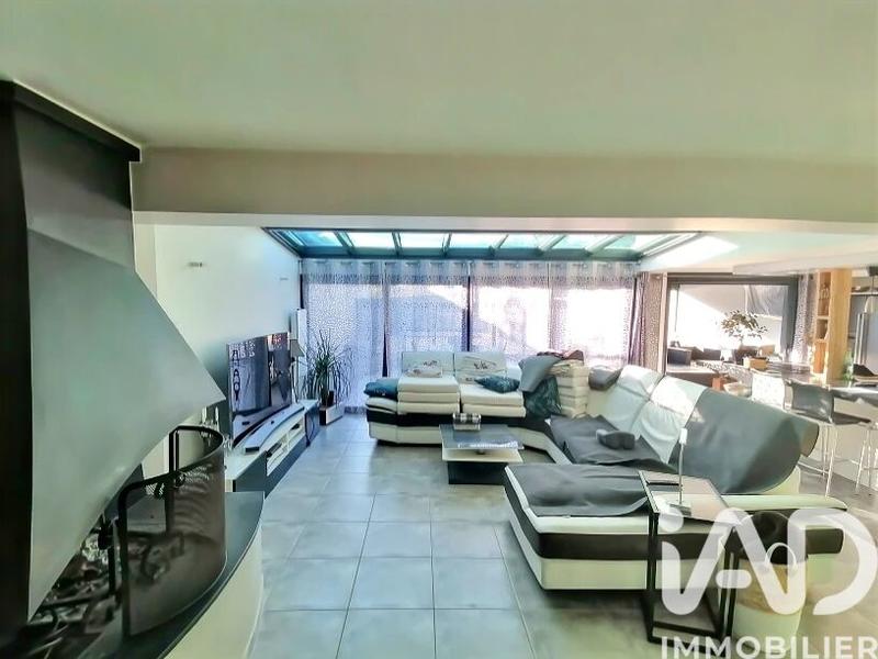 Maison - 141 m² - 6 pièces