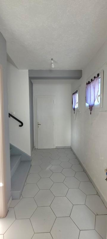 Maison - 104 m² - 5 pièces