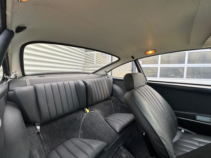 Porsche 911 2.4 t/E - Trappe a Huile Tres Belle Restauration