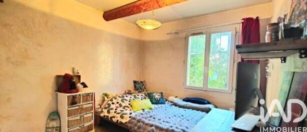 Maison - 552 m² - 11 pièces