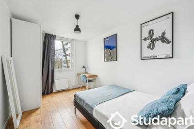 Chambre - 10 m² - 1 pièce