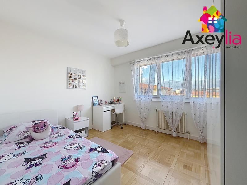 Appartement - 106 m² - 5 pièces