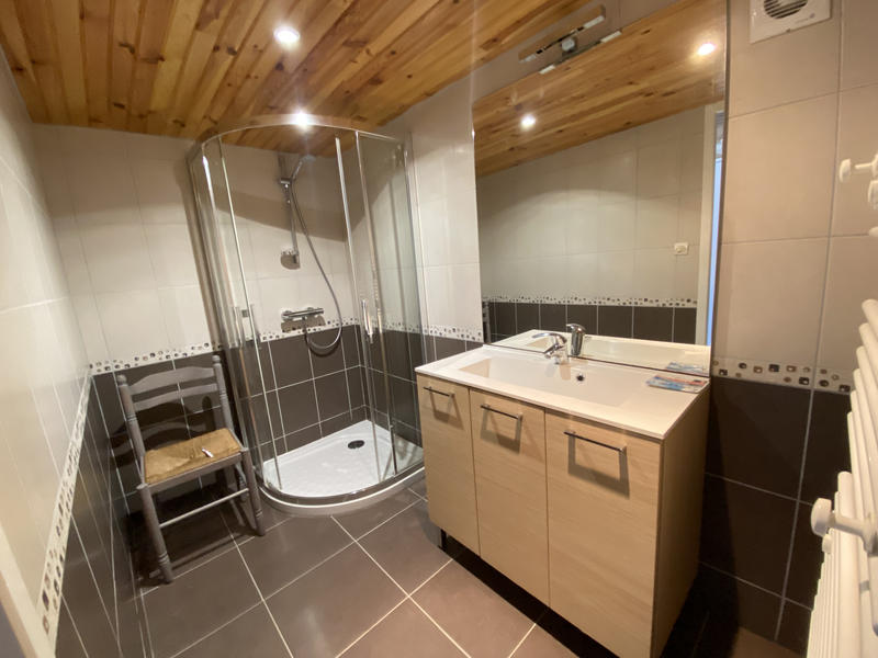 Maison - 83 m² - 6 pièces