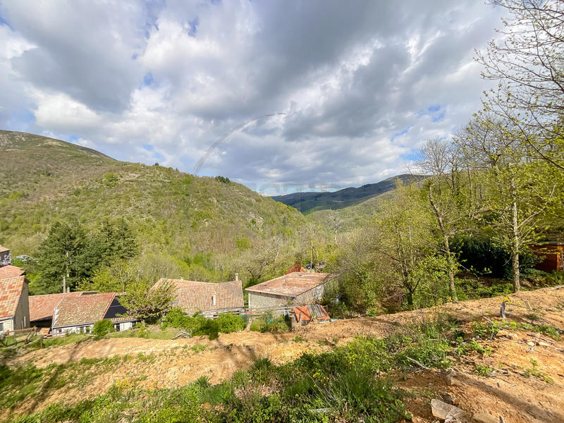 Maison - 366 m² - 23 pièces