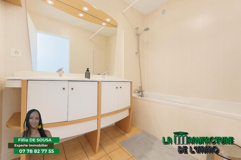 Appartement - 77 m² - 4 pièces