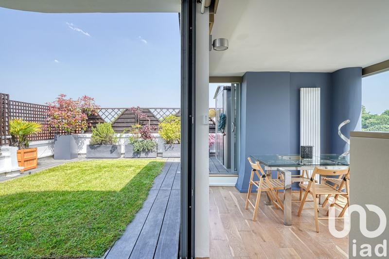 Appartement - 200 m² - 5 pièces