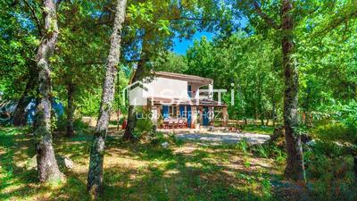 Maison - 88 m² - 4 pièces