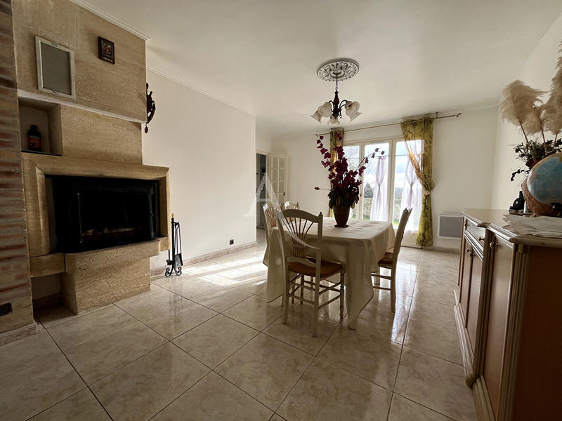 Maison - 120 m² - 5 pièces