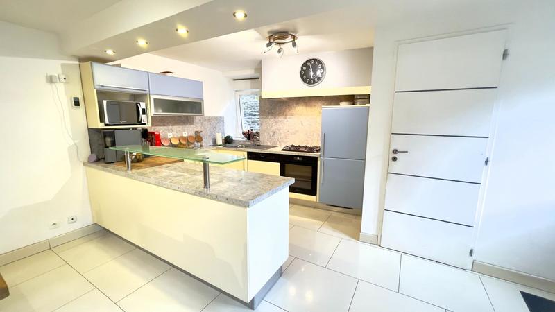 Maison - 125 m² - 6 pièces