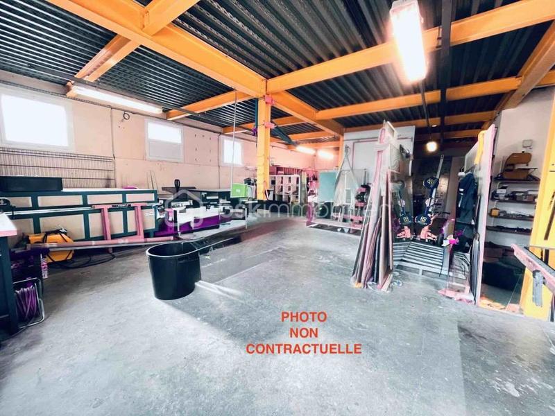 Local artisanal - 283 m² - 5 pièces