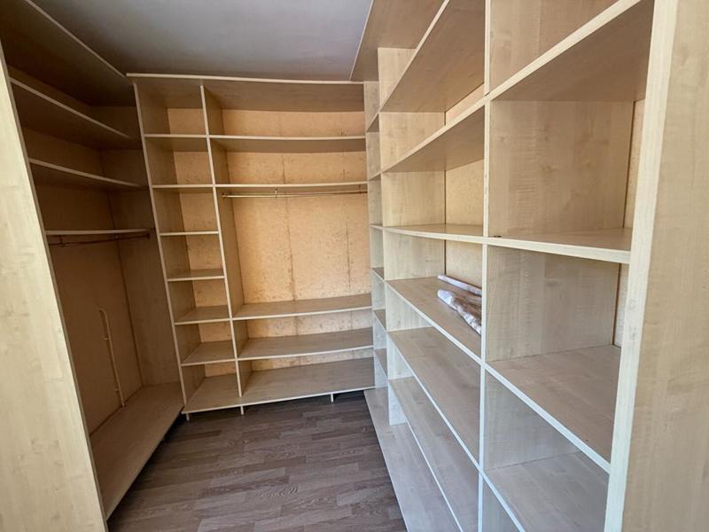 Maison - 173 m² - 9 pièces