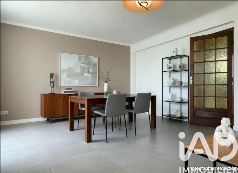 Maison - 91 m² - 5 pièces