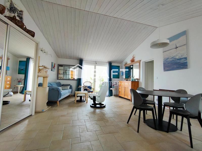 Maison - 85 m² - 4 pièces