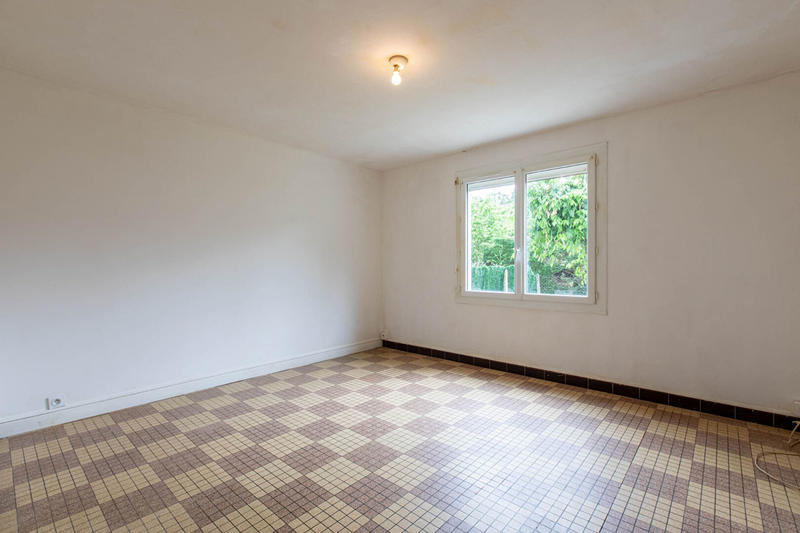 Maison - 82 m² - 5 pièces