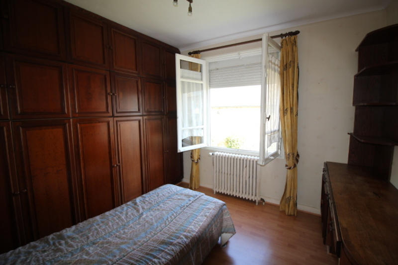 Maison - 155 m² - 8 pièces