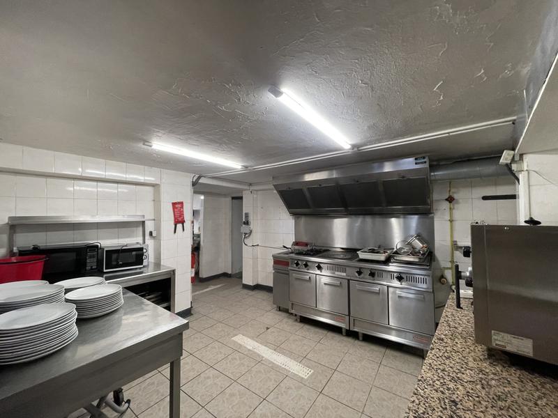 Local commercial - 290 m²