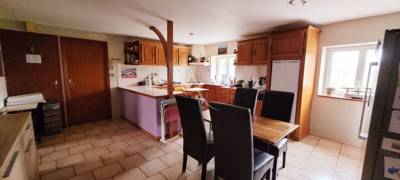 Maison - 297 m² - 9 pièces