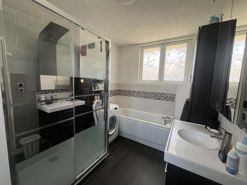 Maison - 82 m² - 3 pièces