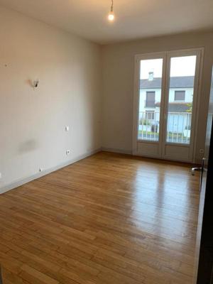 Maison - 111 m² - 5 pièces