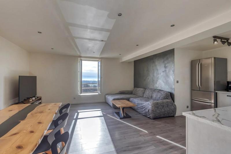 Duplex - 84 m² - 4 pièces