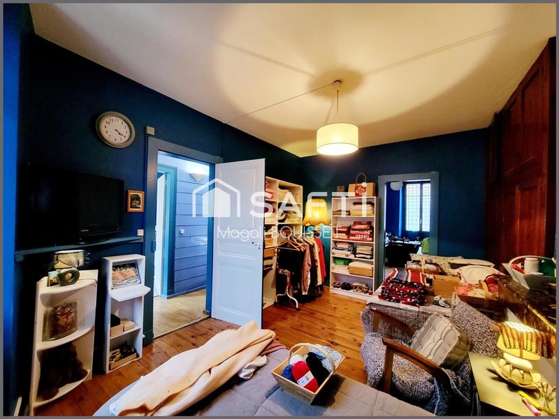 Maison de ville - 195 m² - 8 pièces